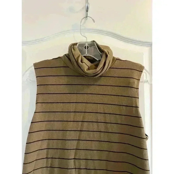 Old Navy Sleeveless Turtleneck Dress - Picture 2 of 5